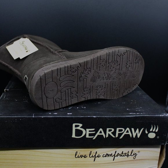 BEAR PAW 608W CHOCOLATE CHOCOLATE EMMA SHORT 8`in Women Size 7 - Picture 8 of 8